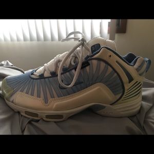 RARE - Nike Air Max Vintage Retro Blue & White